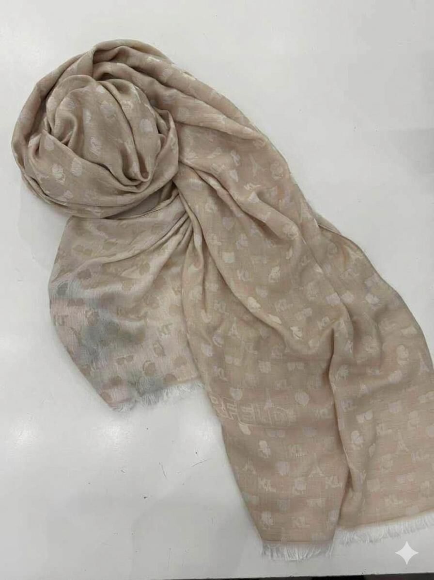 YL005 Karl Lagerfeld 暗花LOGO頸巾