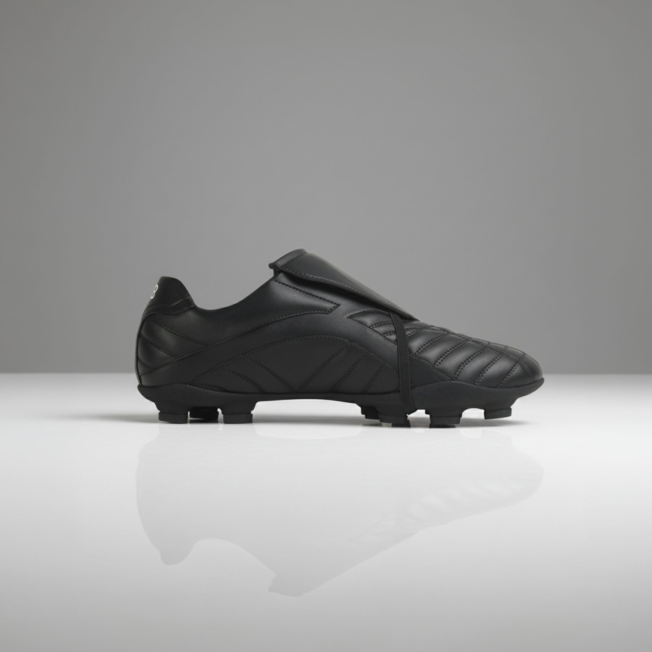 NICEDAY 代購 Balenciaga Soccer 黑色 圓頭 套腳鞋 足球鞋 637265W3BR11090