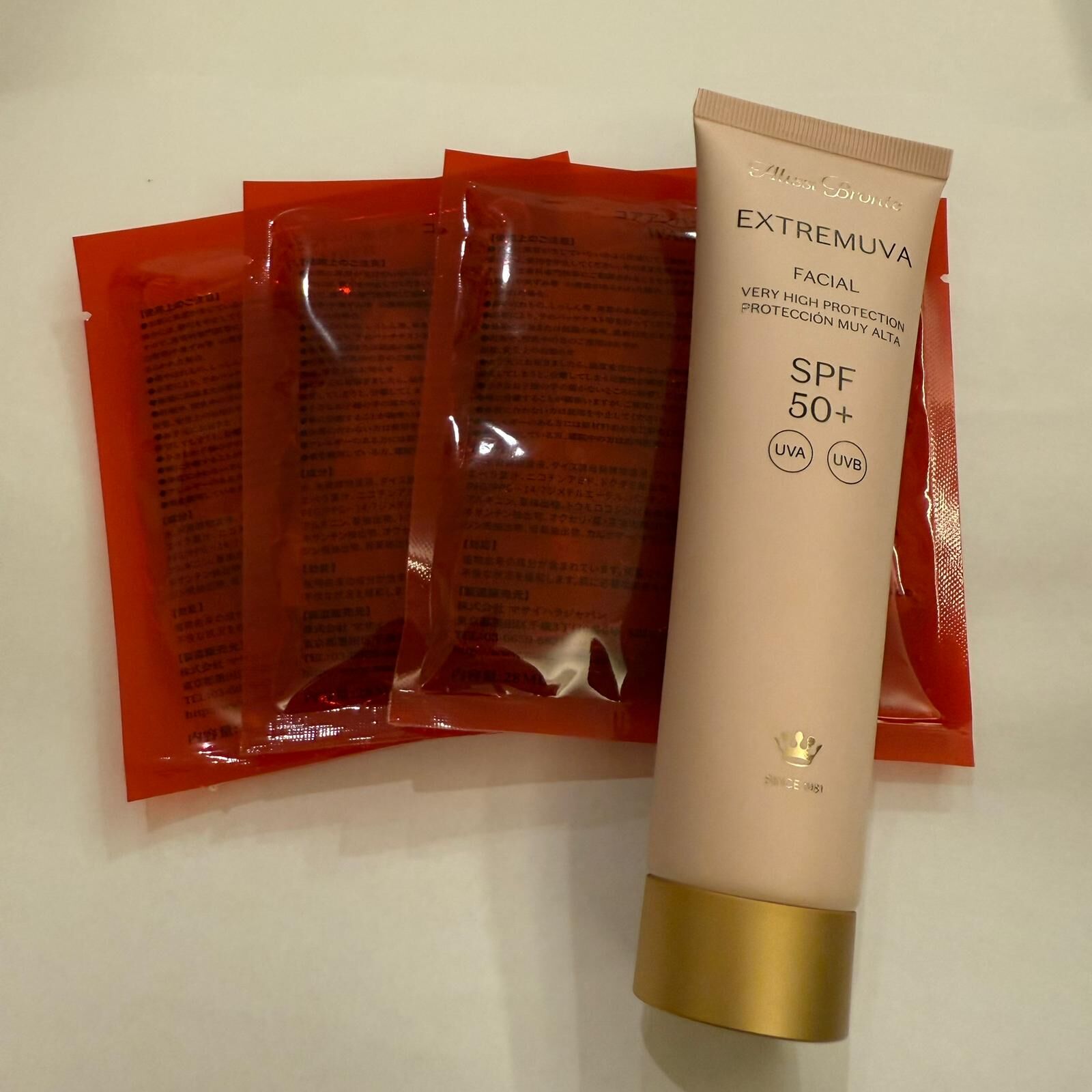 關鍵字M10-Alissi Bronte SPF50+ 90ml 優惠價$399