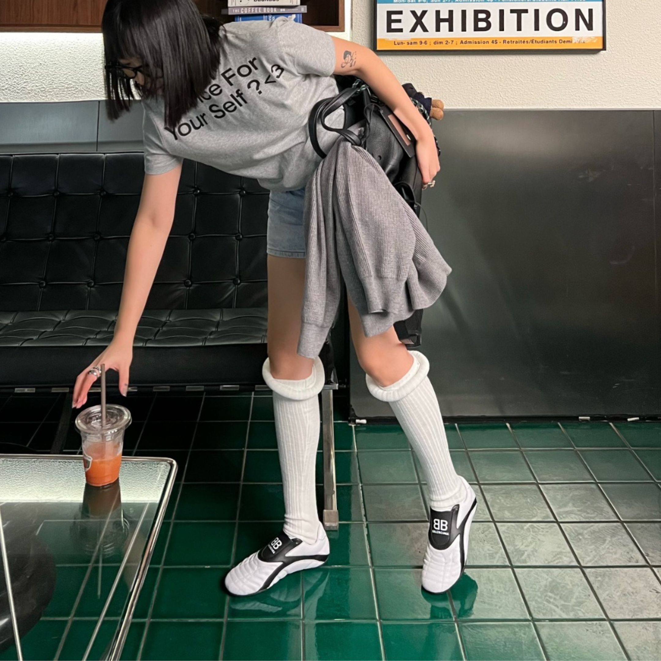 NICEDAY 代購 Balenciaga Zen 白黑 圓頭 平底 舒適 休閒鞋 女款 617539W2CG19010