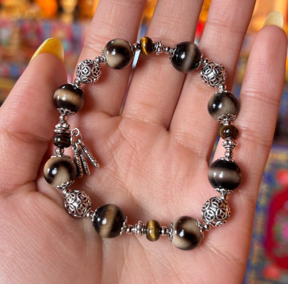 AB260418-K27-無阻之路天珠手串（包1人掛經幡服務）(西藏寺廟開光加持) (需客人留姓名，出生年月日)(預計6月中到貨)(只限尖沙咀門市自取不包郵)