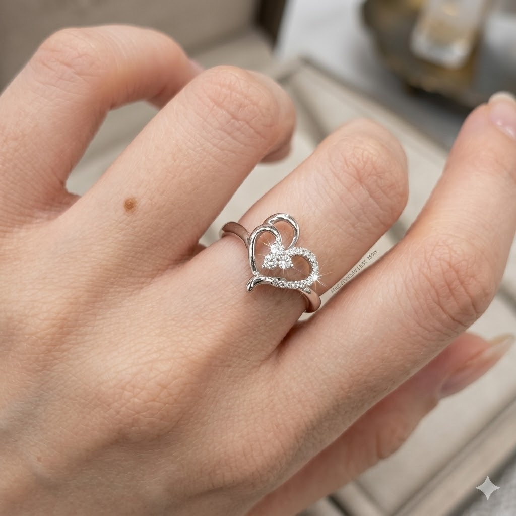 全新18K白金12份鑽石戒指