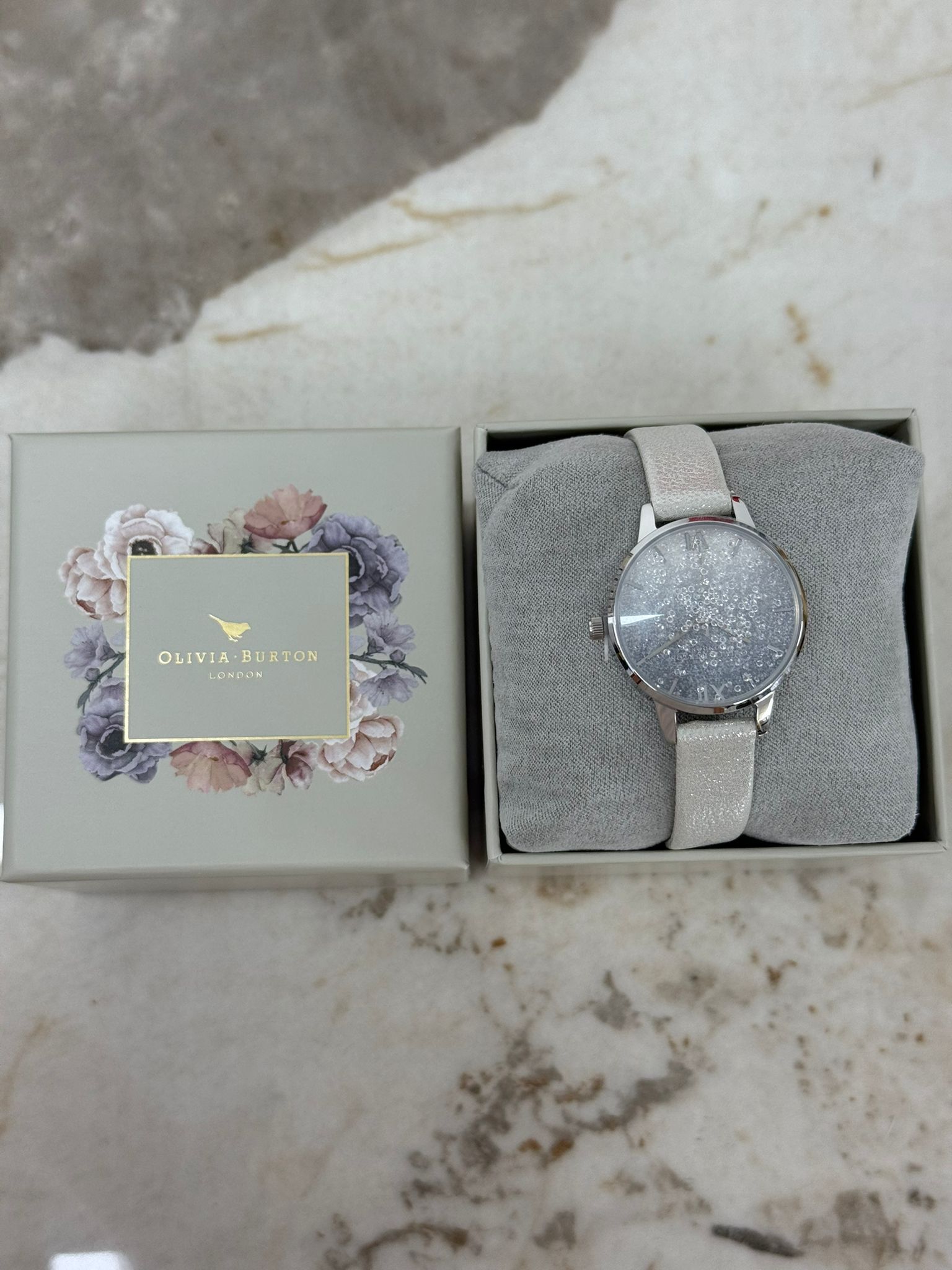 LYS01575 OLIVIA BURTON 35mm手錶系列