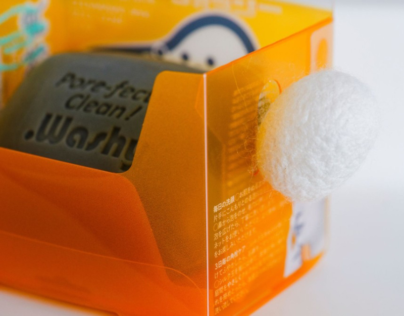 日本 Pelican Dot Washy 草莓鼻專用洗臉皂80g (附蠶絲球)