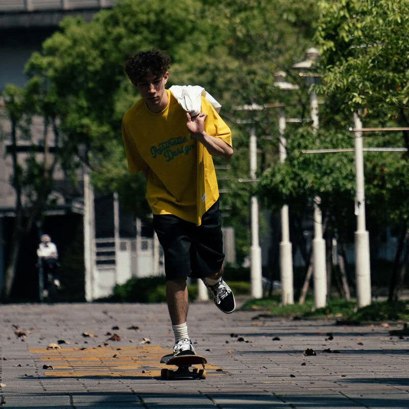 idealism Bulboy Tee 白色 黃色 深灰 印花 手繪 燈泡大頭 短T【ID26003】