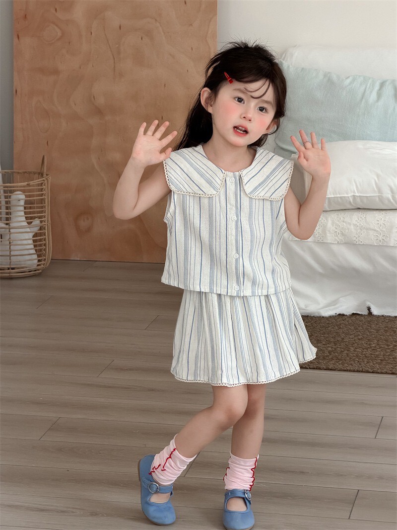 大方領口公主氣質直條紋無袖套裝 ꕀꕀꕀ ＊無袖領口上衣 + 裙子