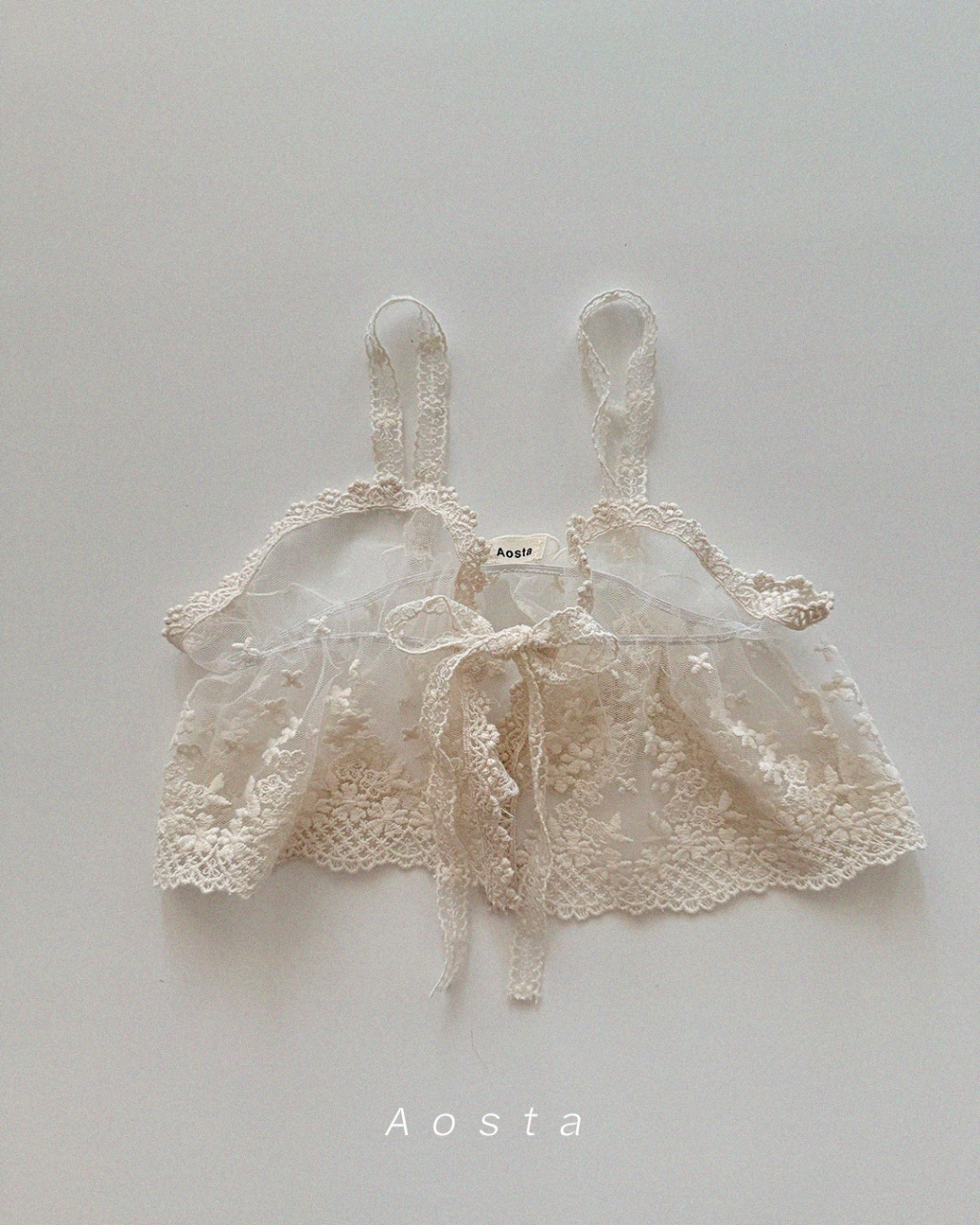 韓國🇰🇷Aosta 蕾絲綁帶細肩帶罩衫(Freesize)