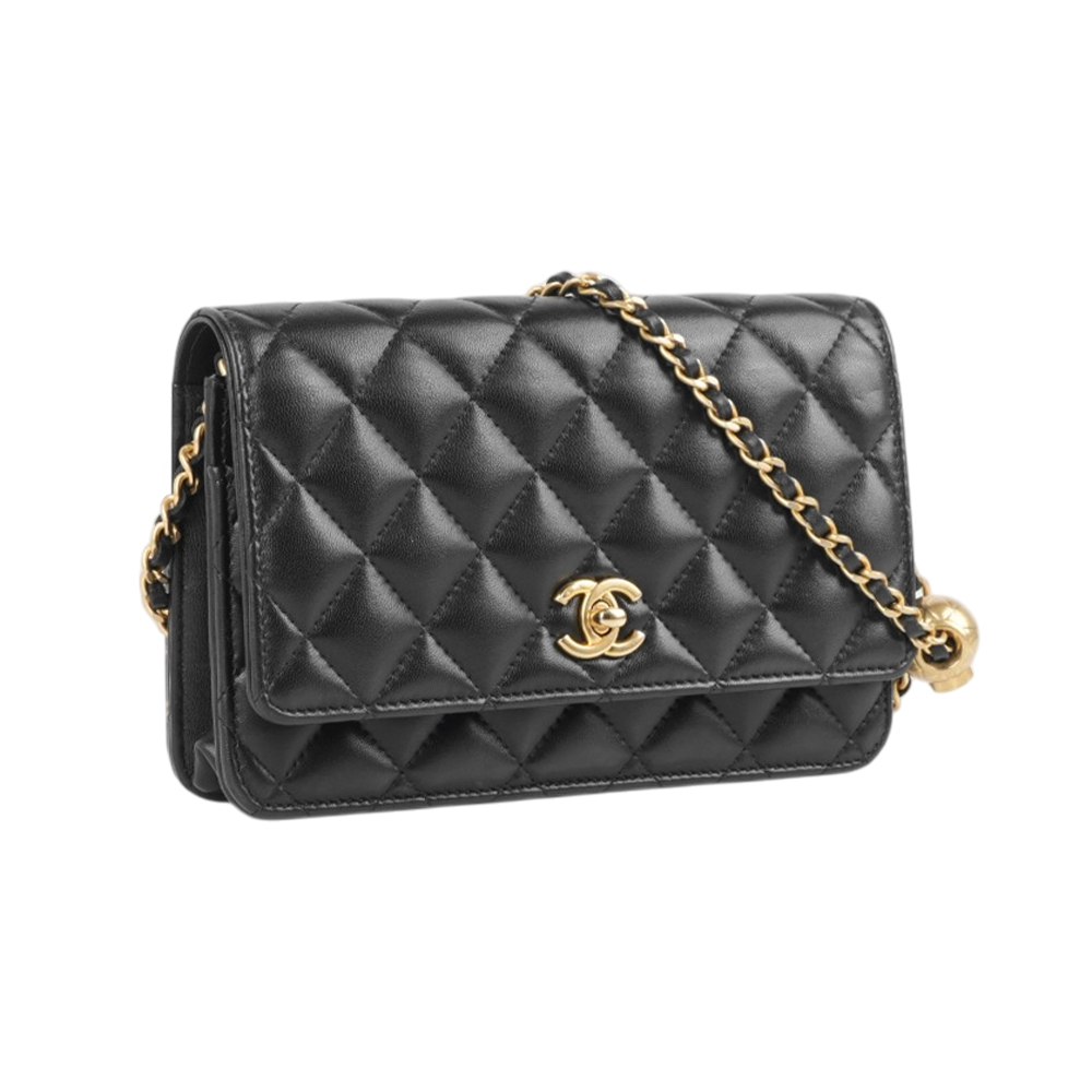 【CHANEL】經典CC Logo金釦菱格紋小羊皮金球WOC(黑色)