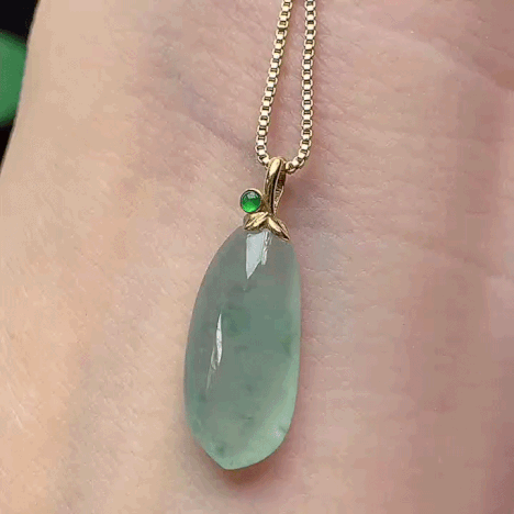 410328 翡翠冰種晴底福瓜