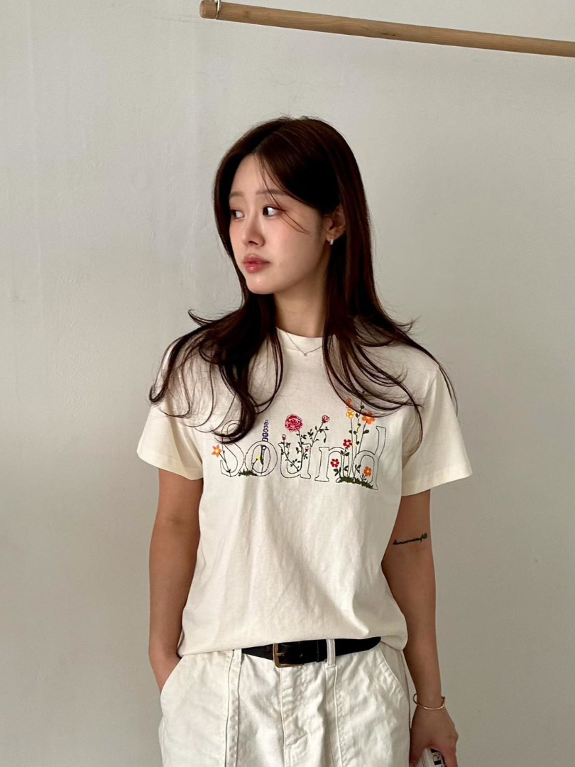 溫柔顯瘦日常穿搭★小清新花朵印花棉T