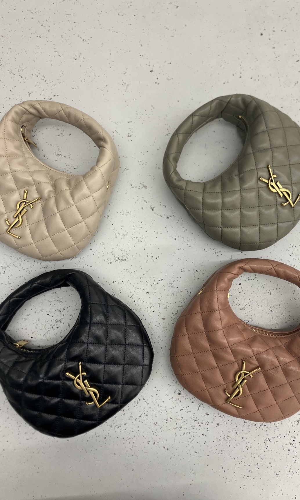 【4色入】YSL Icarino 絎縫納帕皮手袋