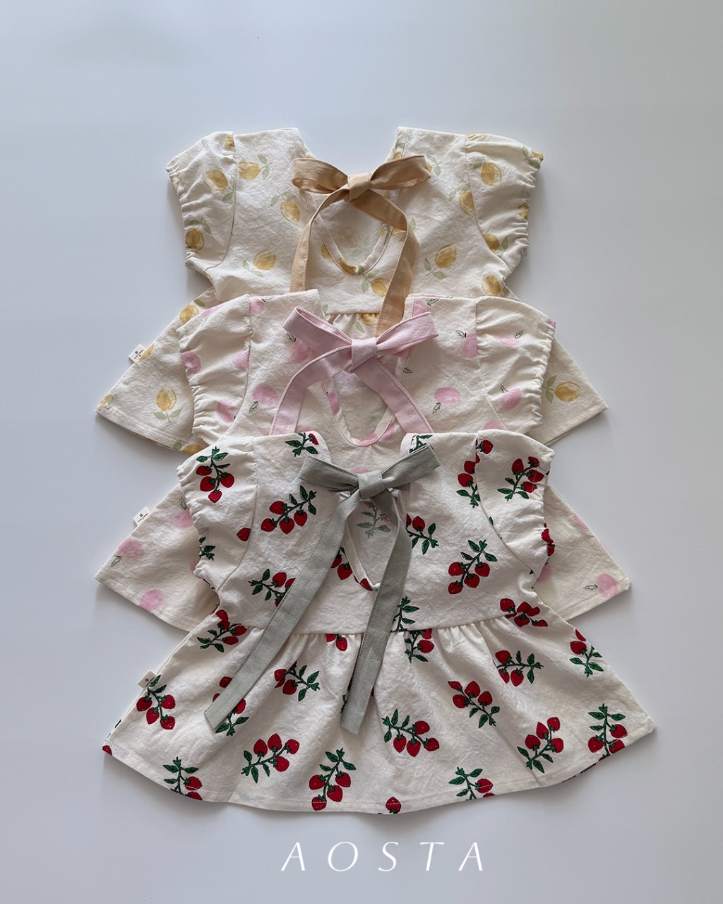 韓國🇰🇷Aosta 滿版水果後綁帶上衣(S-XXL)