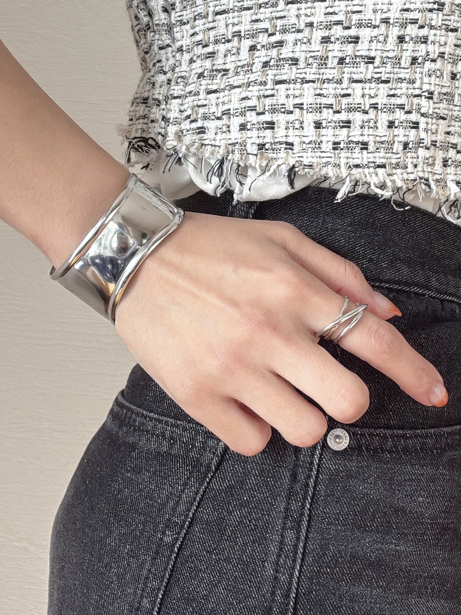 middle bangle