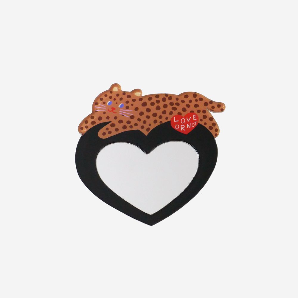 LOVE OR NOT 豹紋愛心 MagSafe 鏡子托克 BLPMSMRT