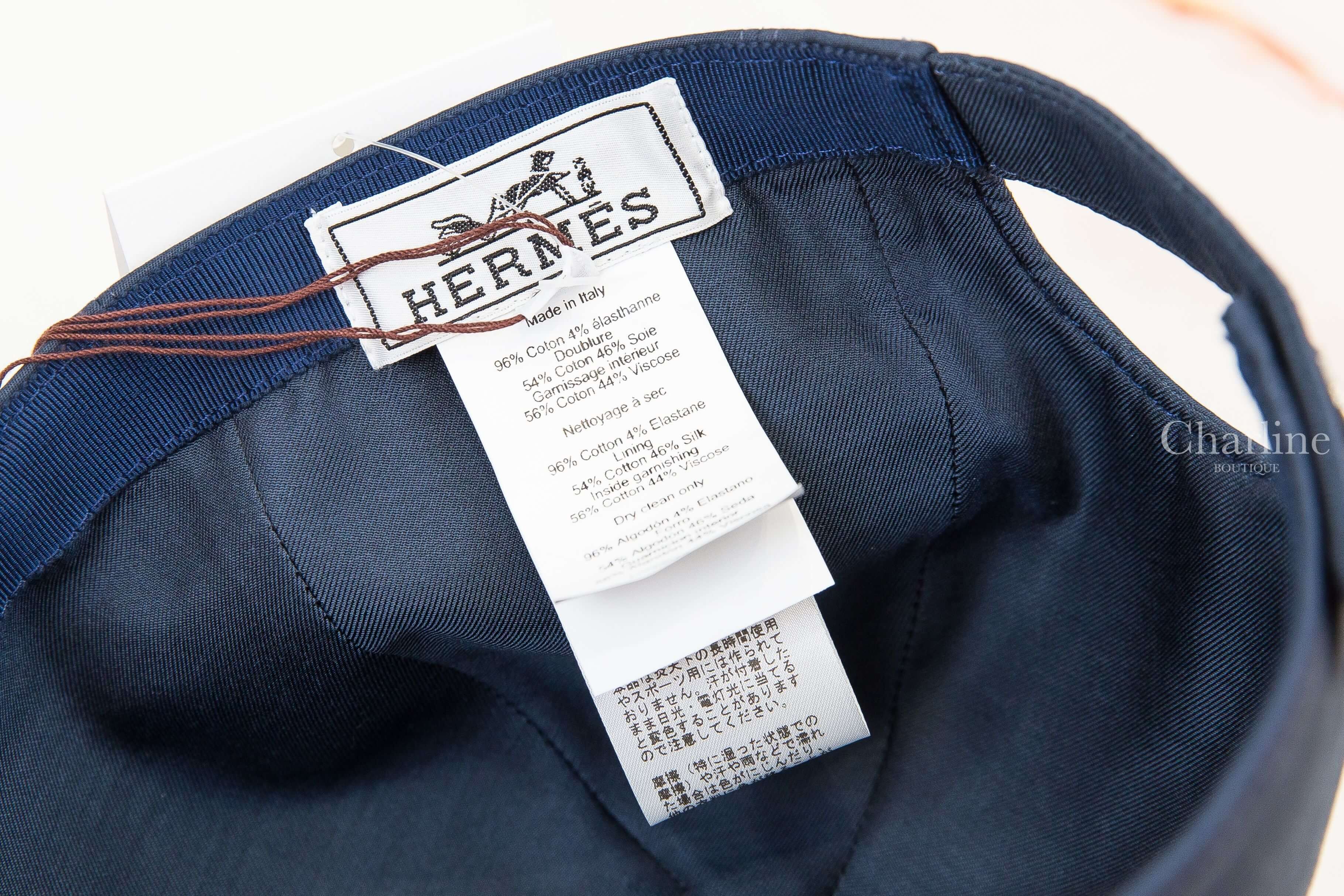 Hermès Serena Nautic Cap 藍莓色草寫刺繡白字棉質棒球帽-Charline Boutique 精品代購