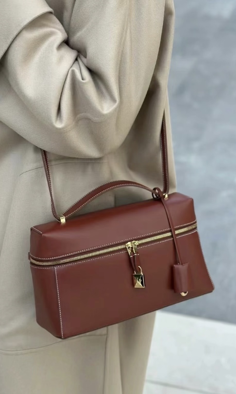 【4色入】Loro Piana Extra Pocket L27飯盒包 (二代扣)