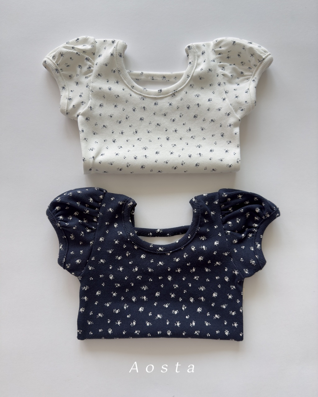 韓國🇰🇷Aosta 碎花露背澎袖上衣(S-XXL)