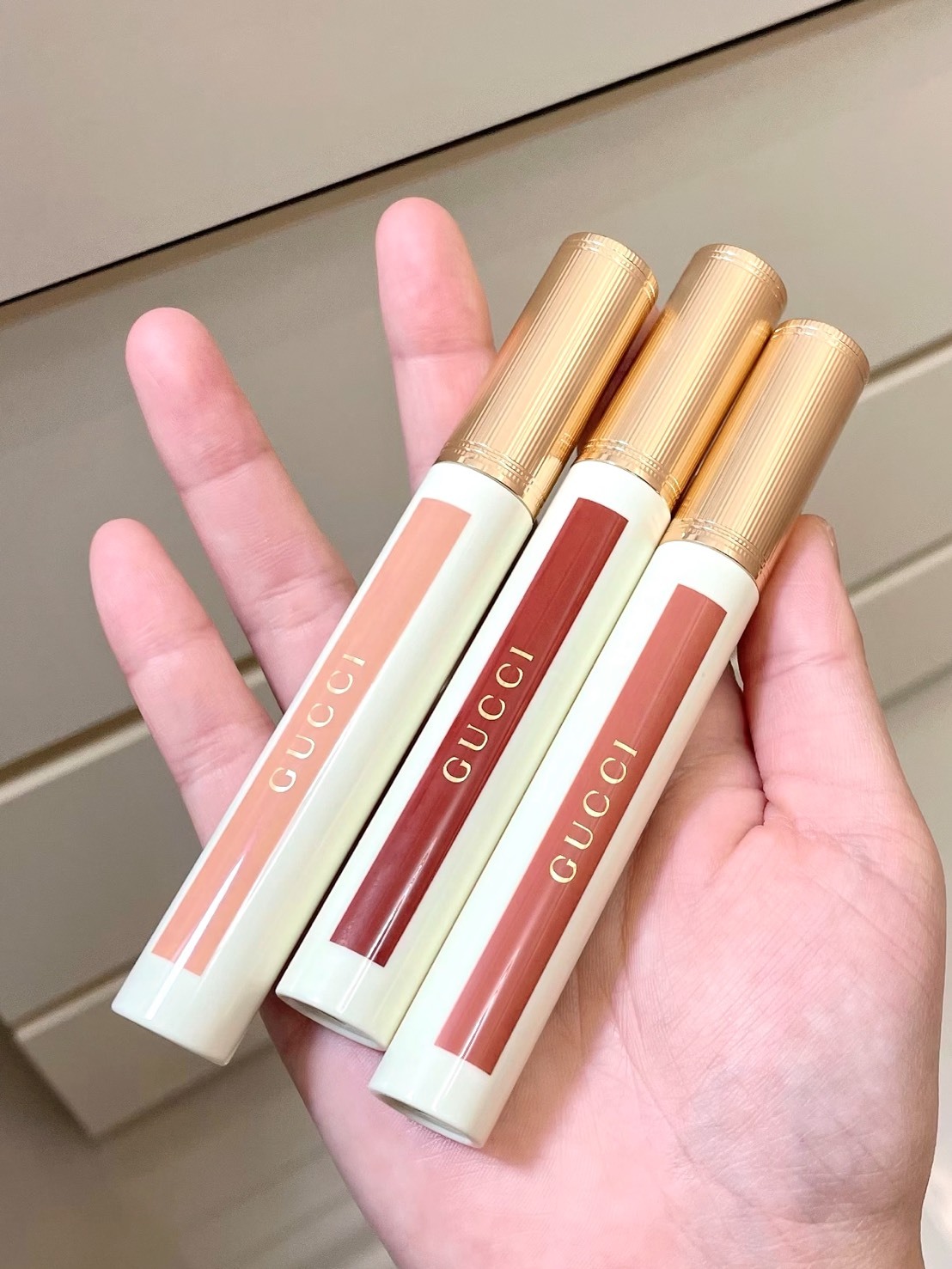 GUCCI 新品水光玻璃唇蜜 8色
