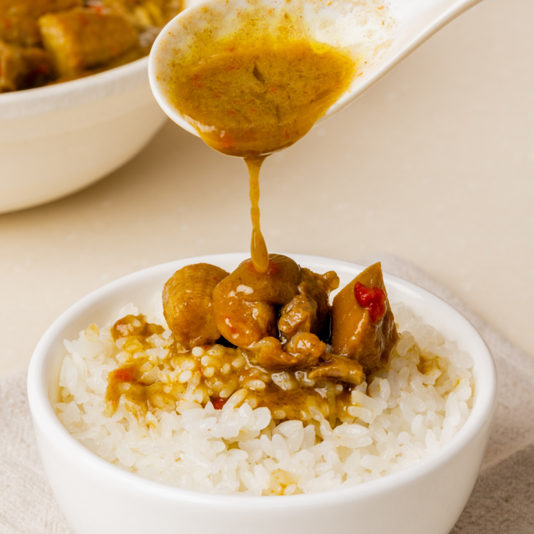 新品上市-泰式椰汁綠咖哩雞