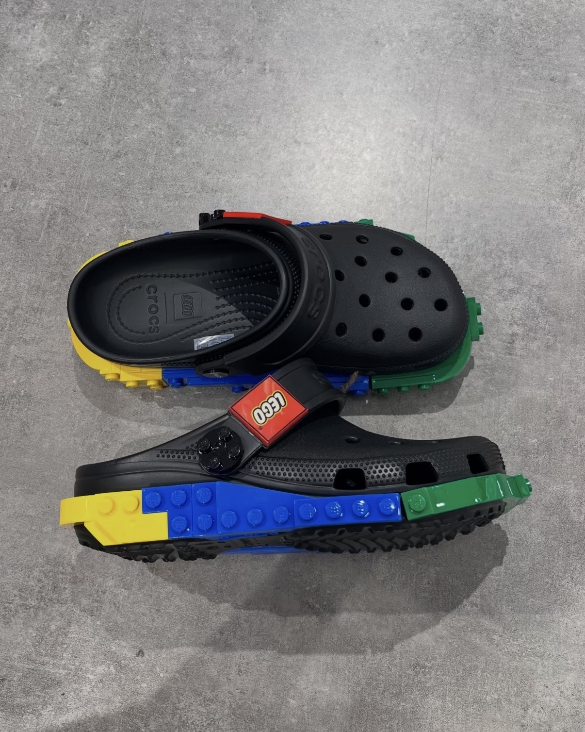 CROCS X LEGO® Creativity Clog 聯名款 樂高 積木 洞洞鞋 拖鞋 涼鞋 防水 黑色 男女鞋 211873-001 / 調貨