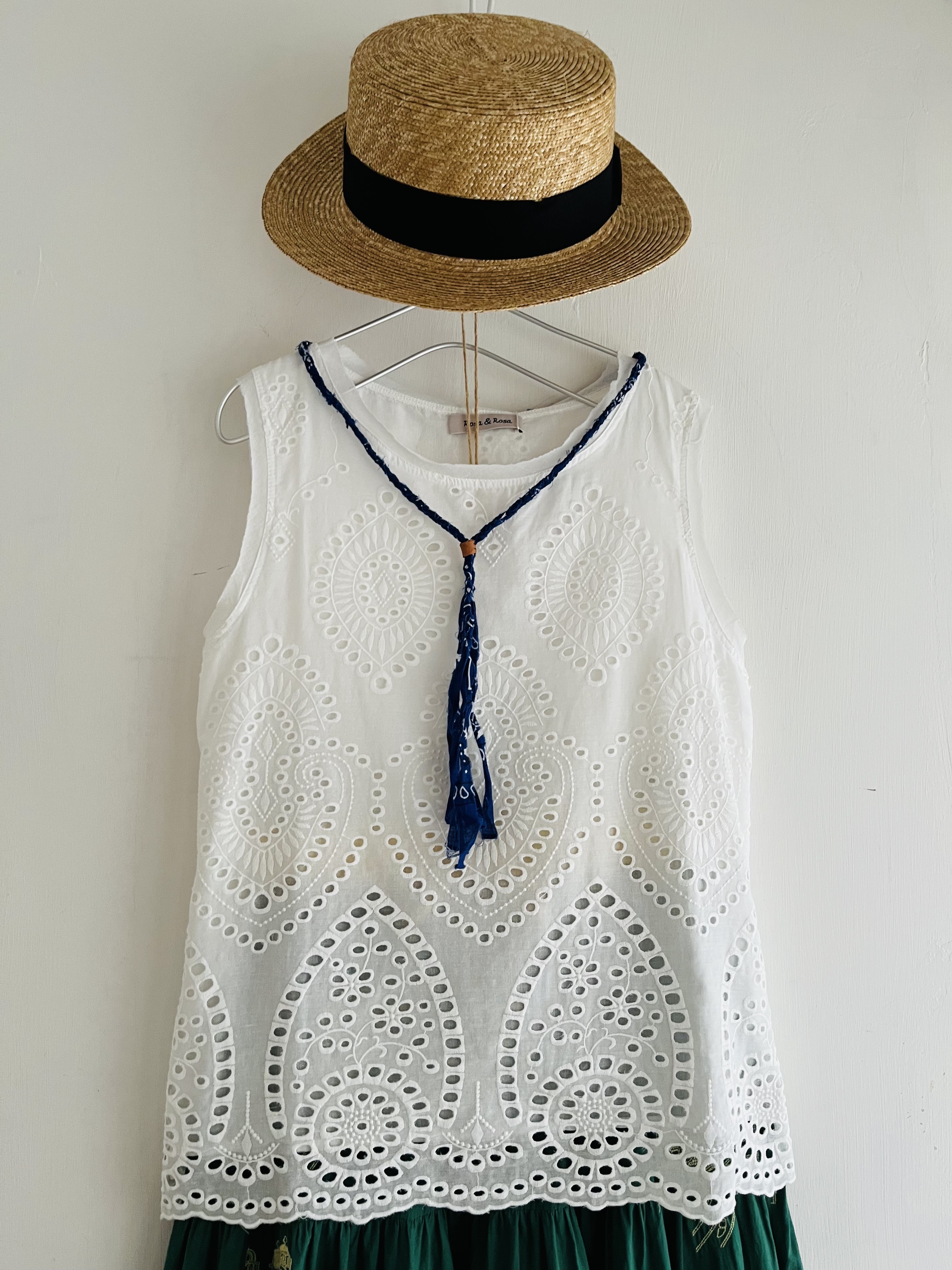 Rosa & Rosa白色刺繡通花背心