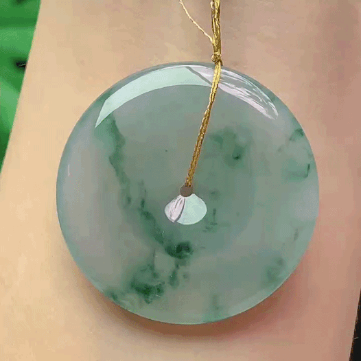 410338 翡翠冰種飄花大平安扣 (34.6mm直徑)