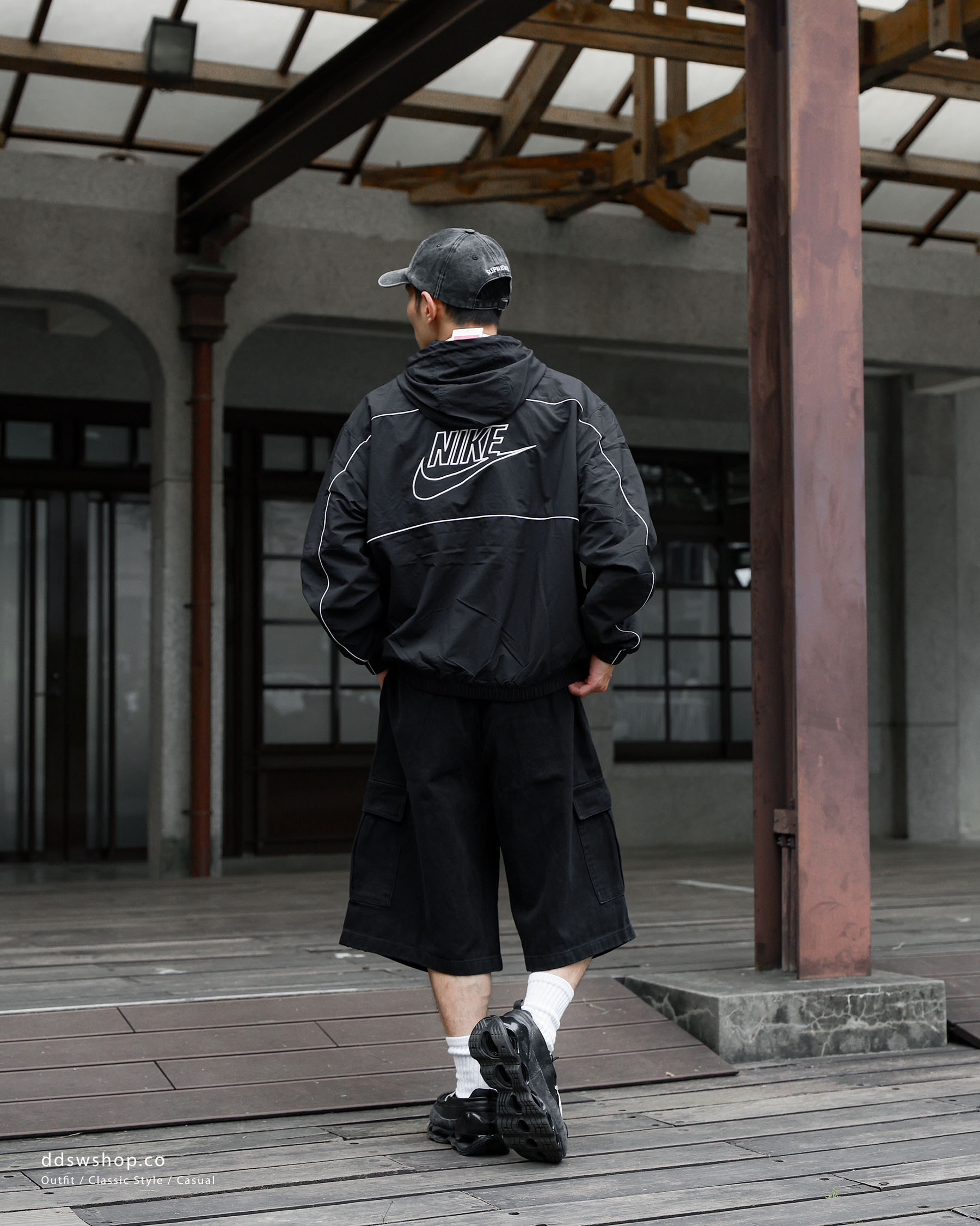 "代購" NIKE CLUB 輕量尼龍 防風 連帽外套 HJ2013-010