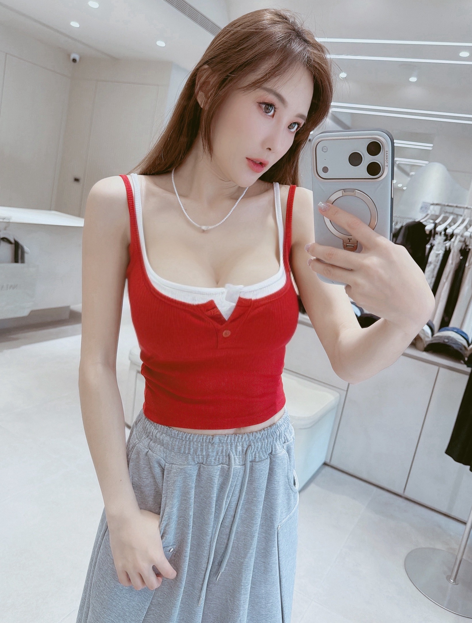 撞色雙肩帶排釦罩杯背心 1496