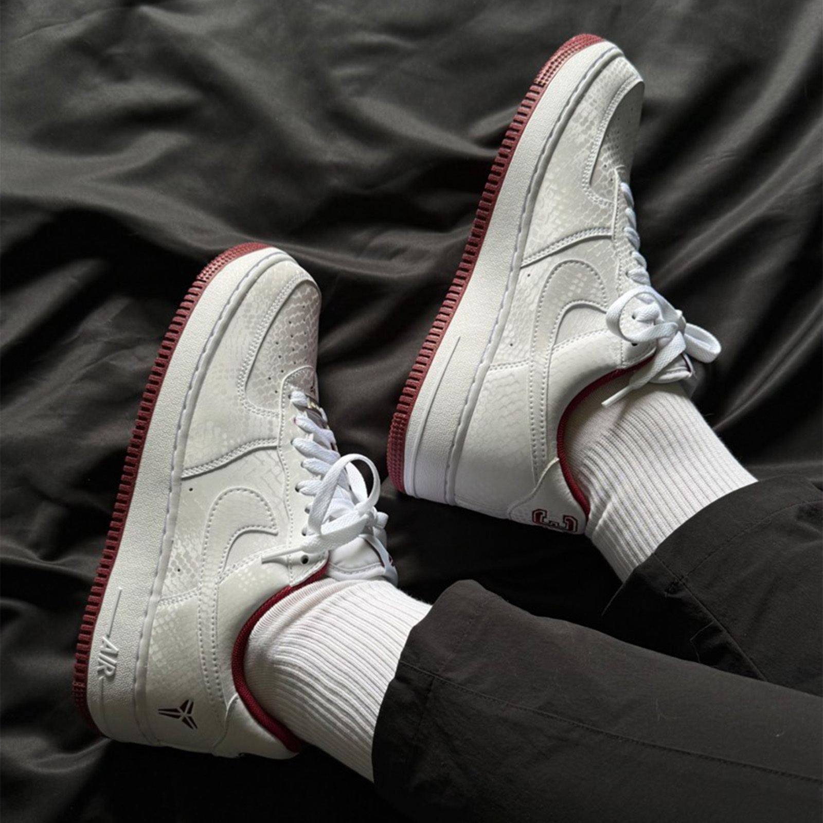 Kobe Bryant x Nike Air Force 1 Low "Lower Merion Aces" 白紅 蛇鱗 蛇紋 科比 母校 高中 黑桃 曼巴 IB0018-101-600