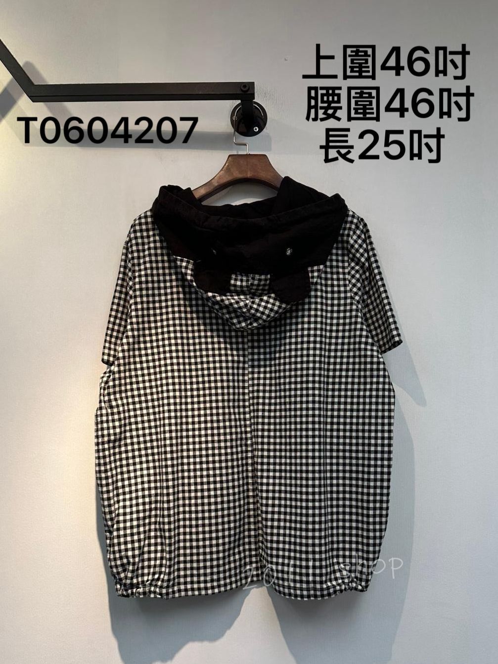 出口日本貓貓口袋格仔TOP 上圍46吋  腰圍46吋 長25吋 T0604207