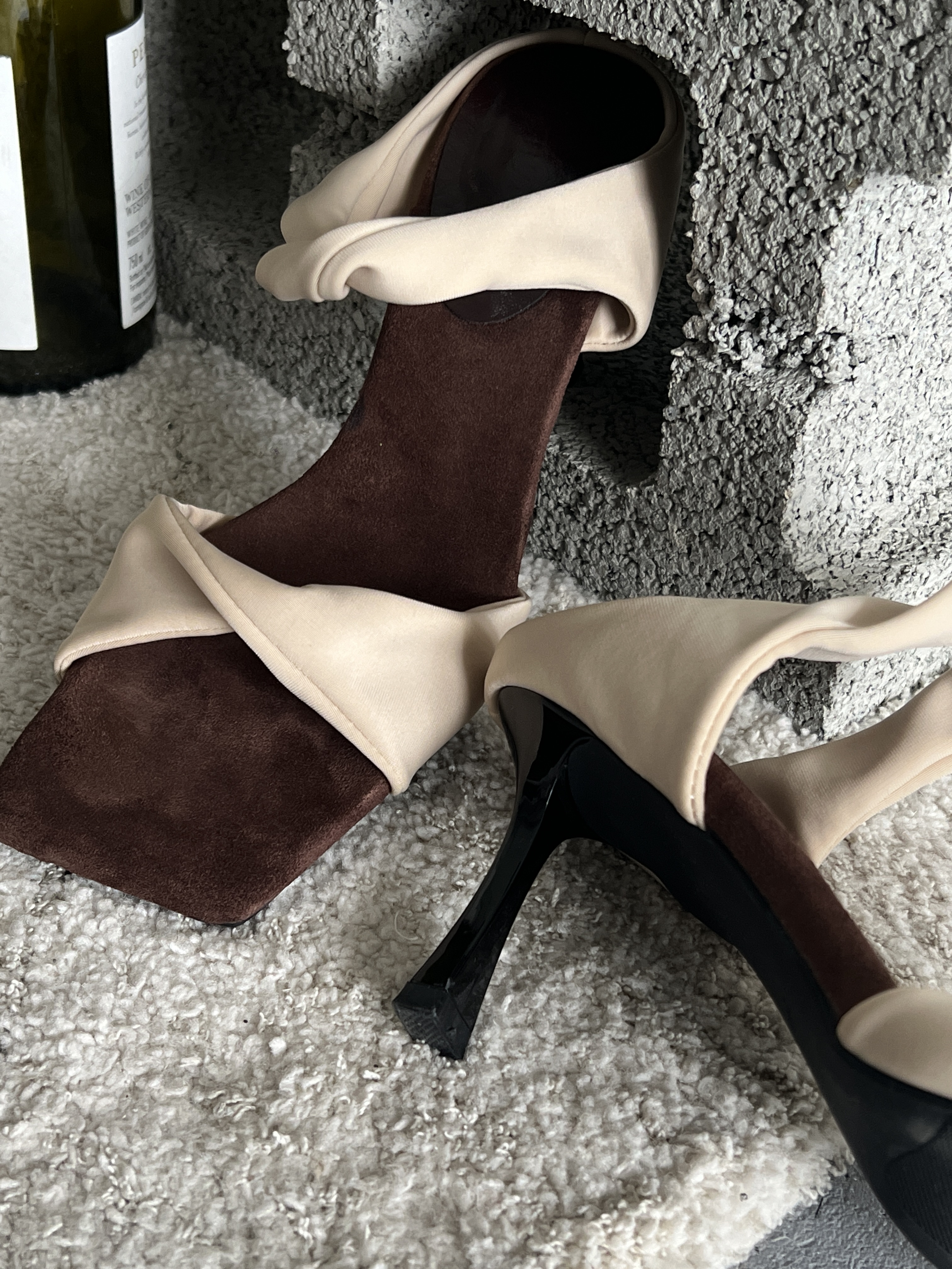 法式扭結高跟涼鞋