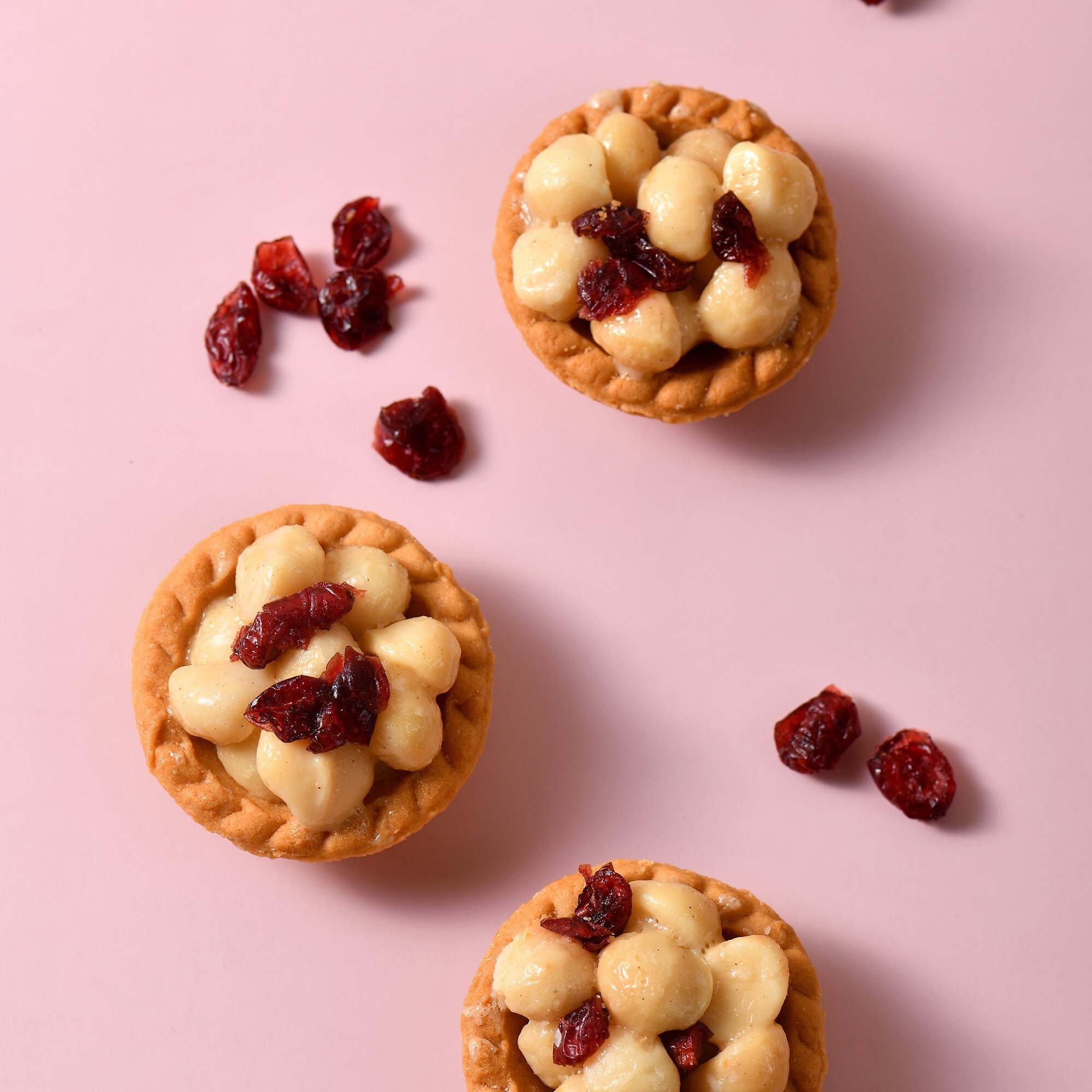 | 端午禮盒 | A05 菓珍樂心禮盒 - 堅果塔5入+紅豆麻吉奶油餅5入*3組