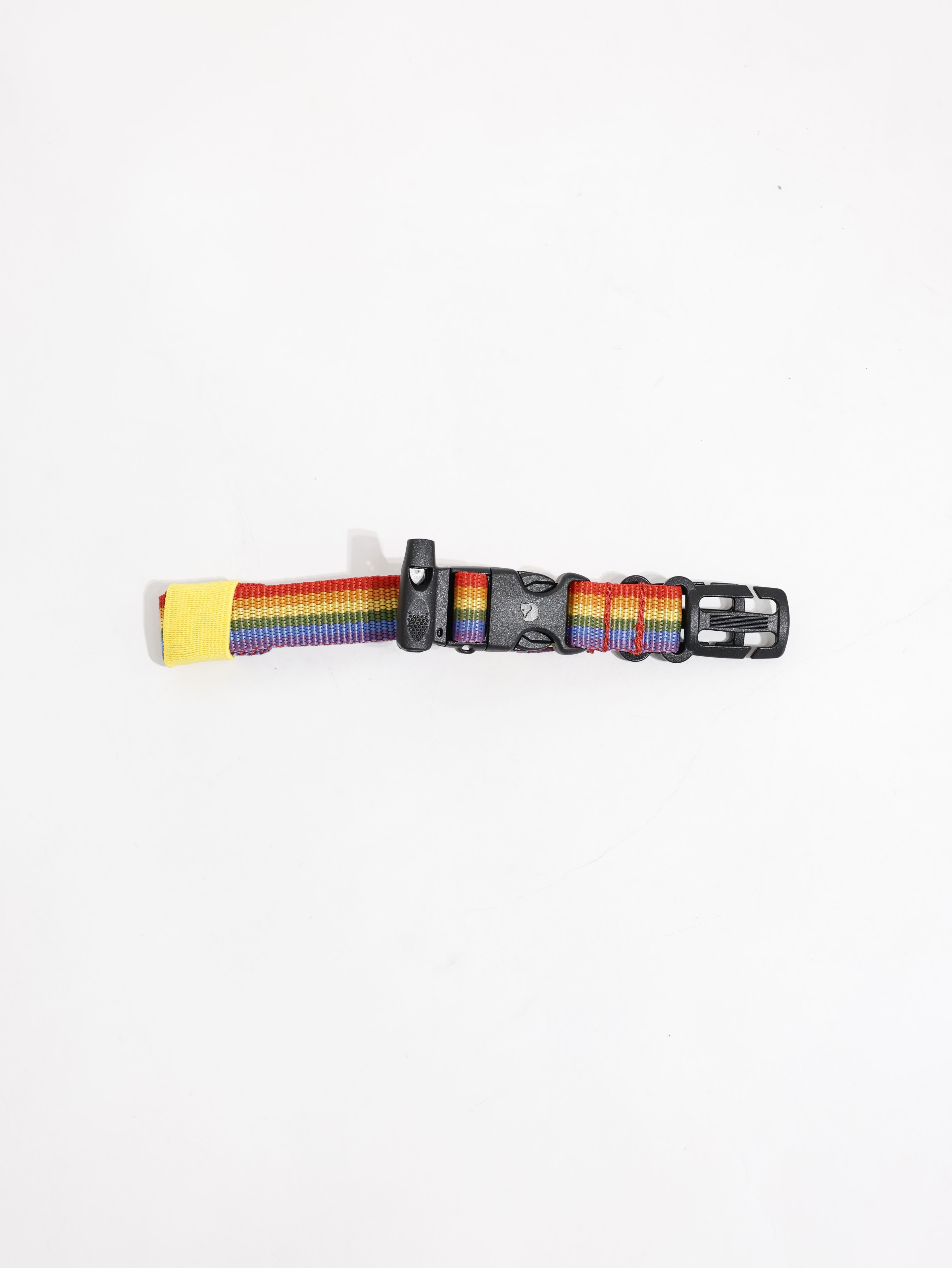 FJALLRAVEN Kanken Rainbow 胸扣帶 FR23513