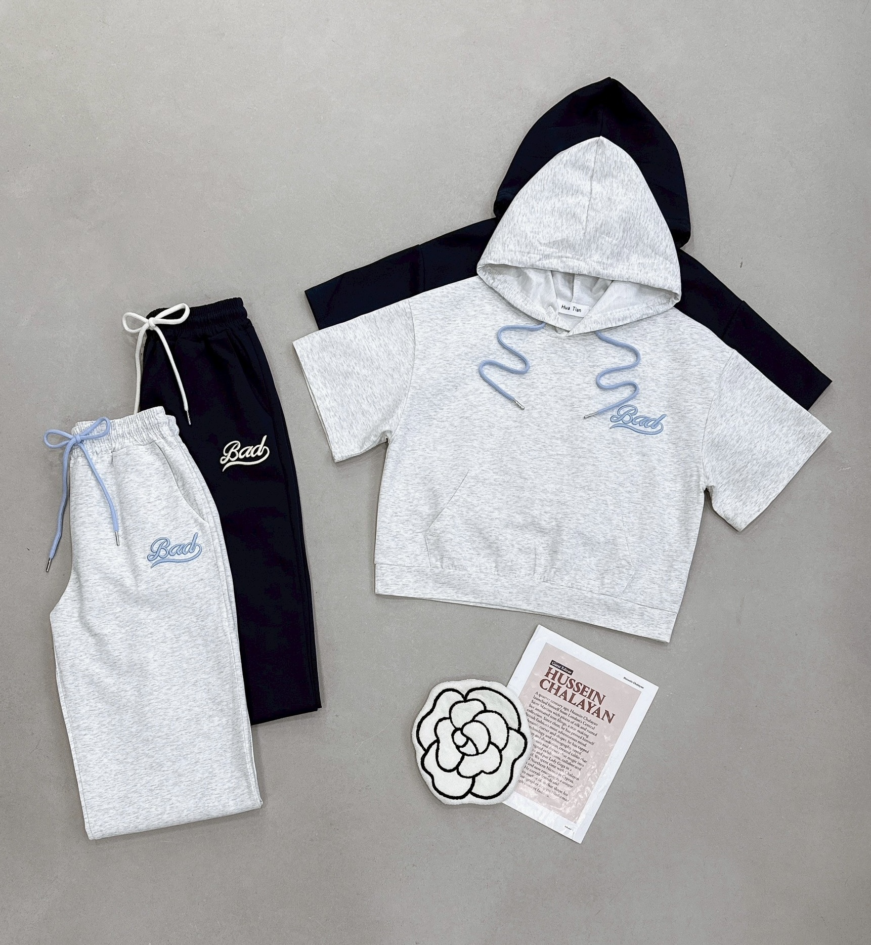 配色字口袋連帽衣+配色字長褲