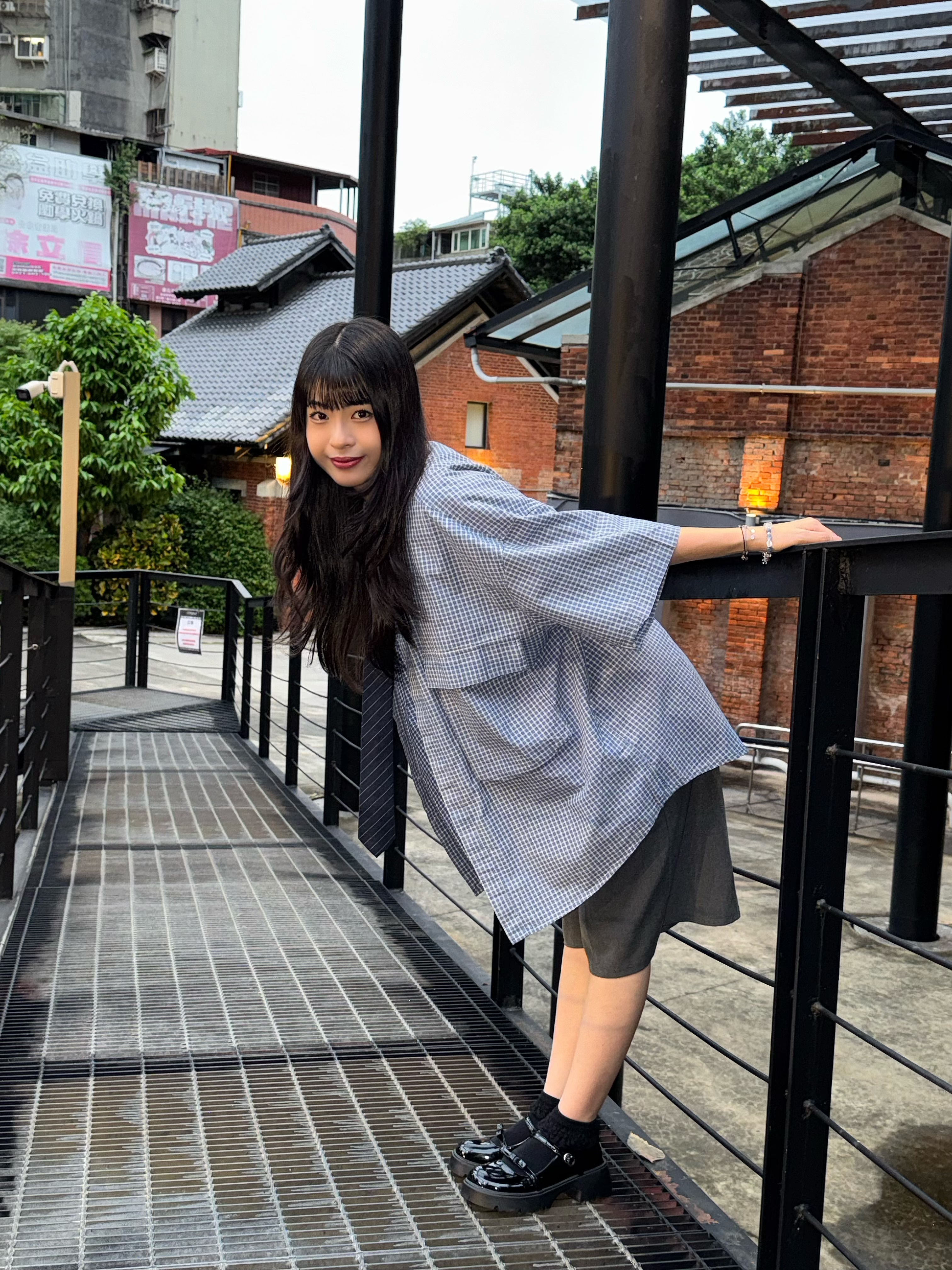 落肩大口袋格子襯衫/藍