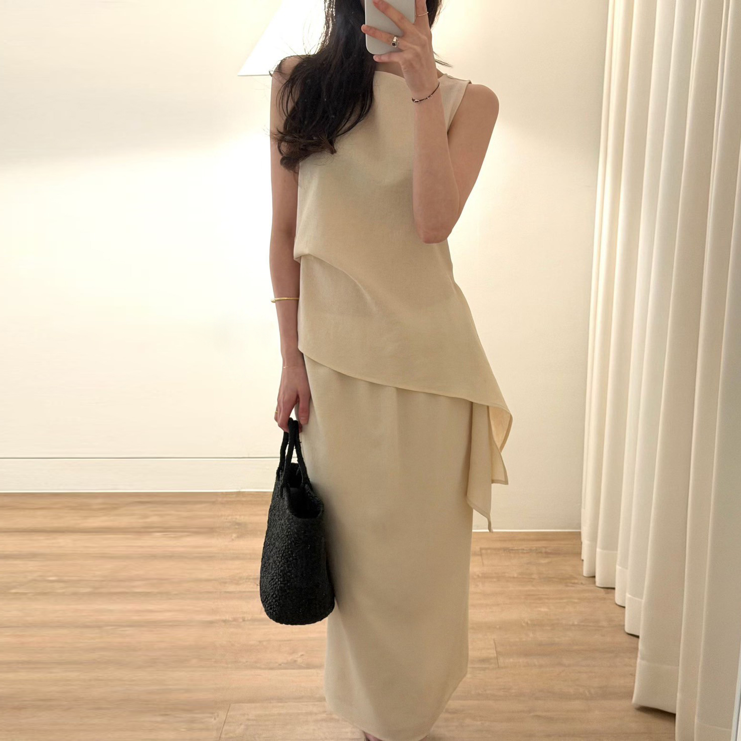 側抓摺垂墜造型圓領上衣+長裙SET / 3色