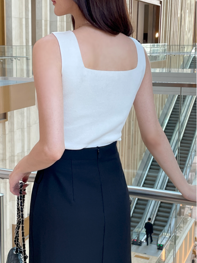 Greisha V領挖背基本款背心 [ 5色 / Free ]