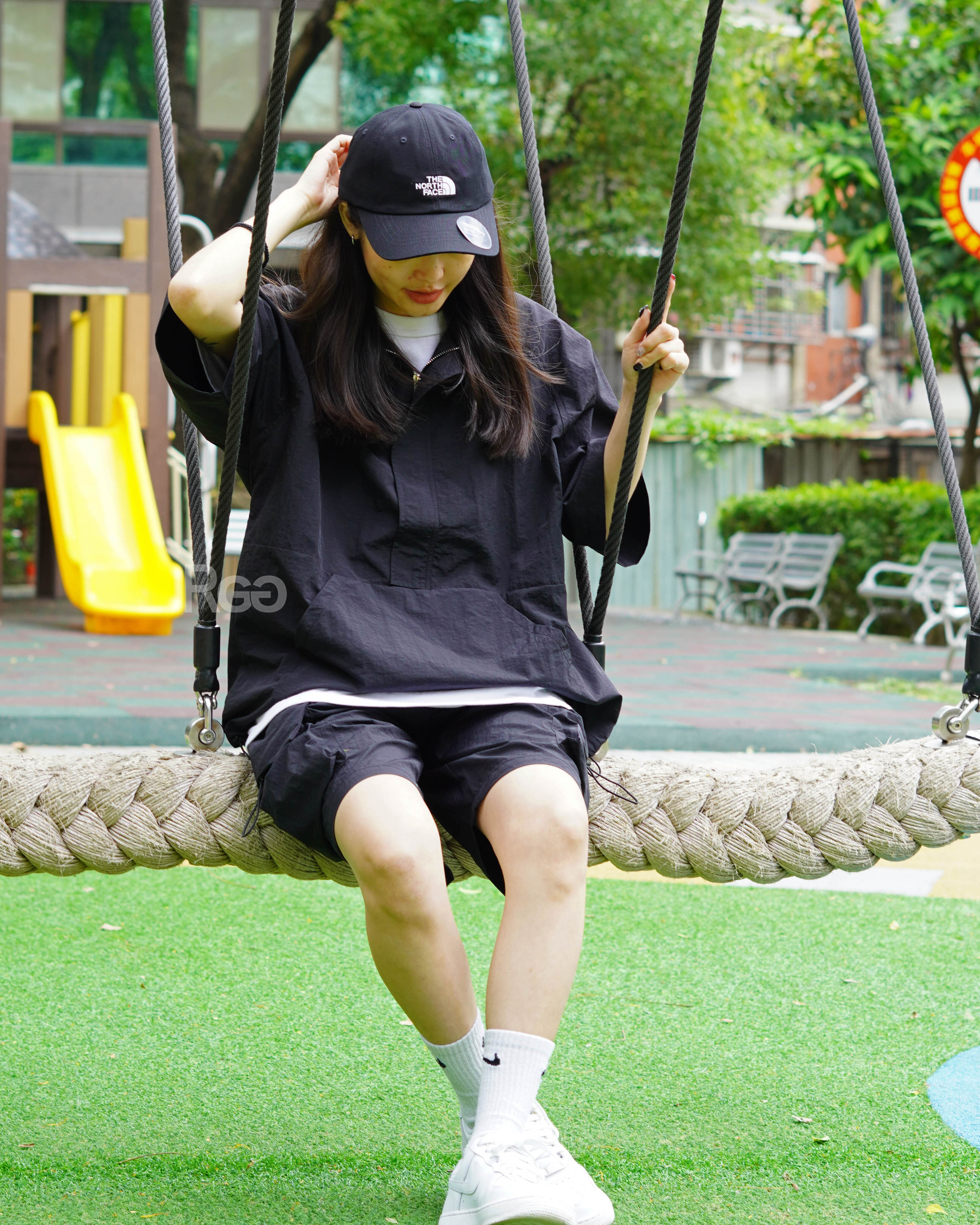 #98857 衝鋒衣 短袖 防潑水 尼龍 套裝 女生室外黑色實穿