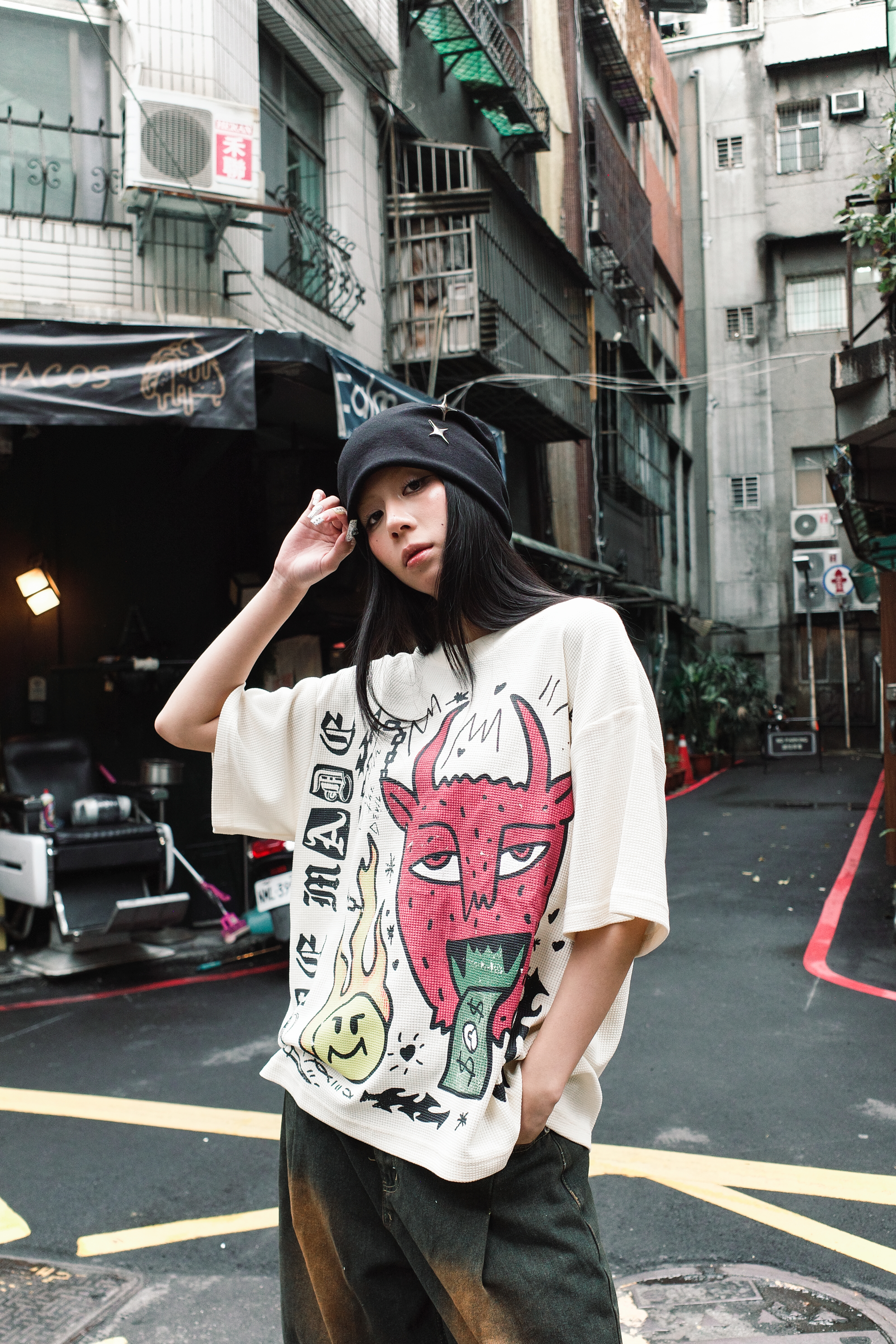 『Always_Good』就是愛錢 塗鴉 華夫格 印花 短T