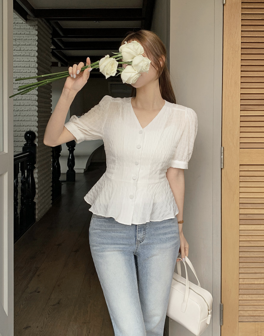 Innis 清新V領收腰襯衫 [ 4色 / Free ]