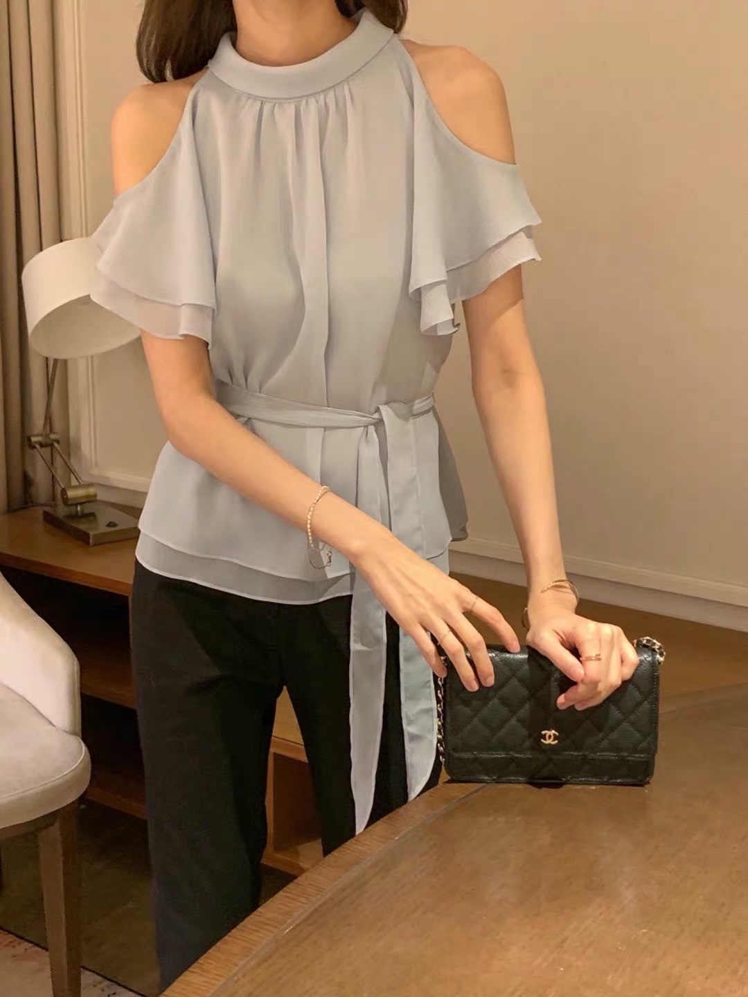 Hyacinth 露肩垂墜雪紡上衣 [ 3色 / Free ]