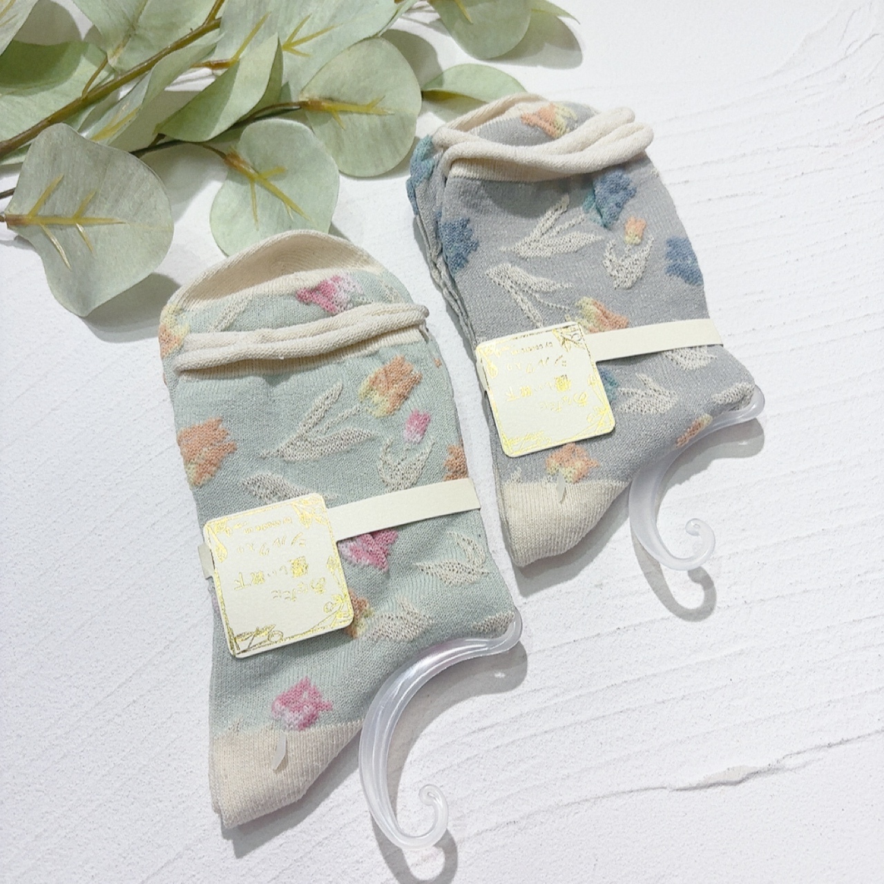 鬱金香圖案短襪