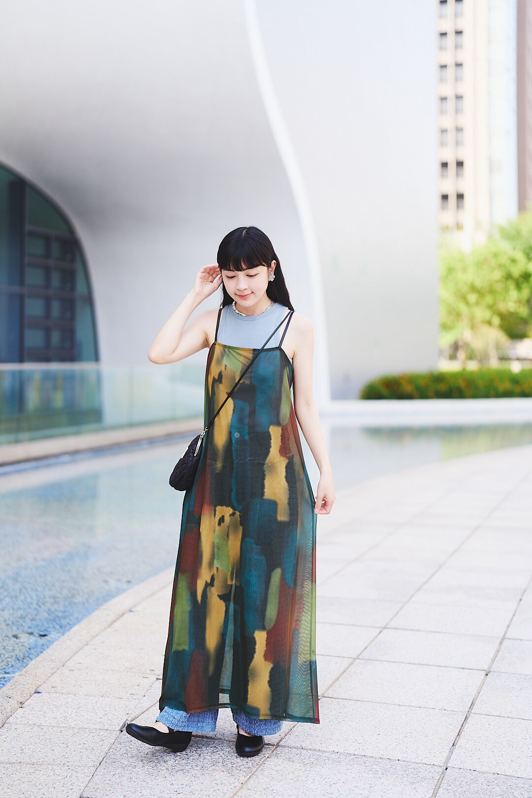 (預購)日光暈染！水彩透明感吊帶裙(四色-黑彩)