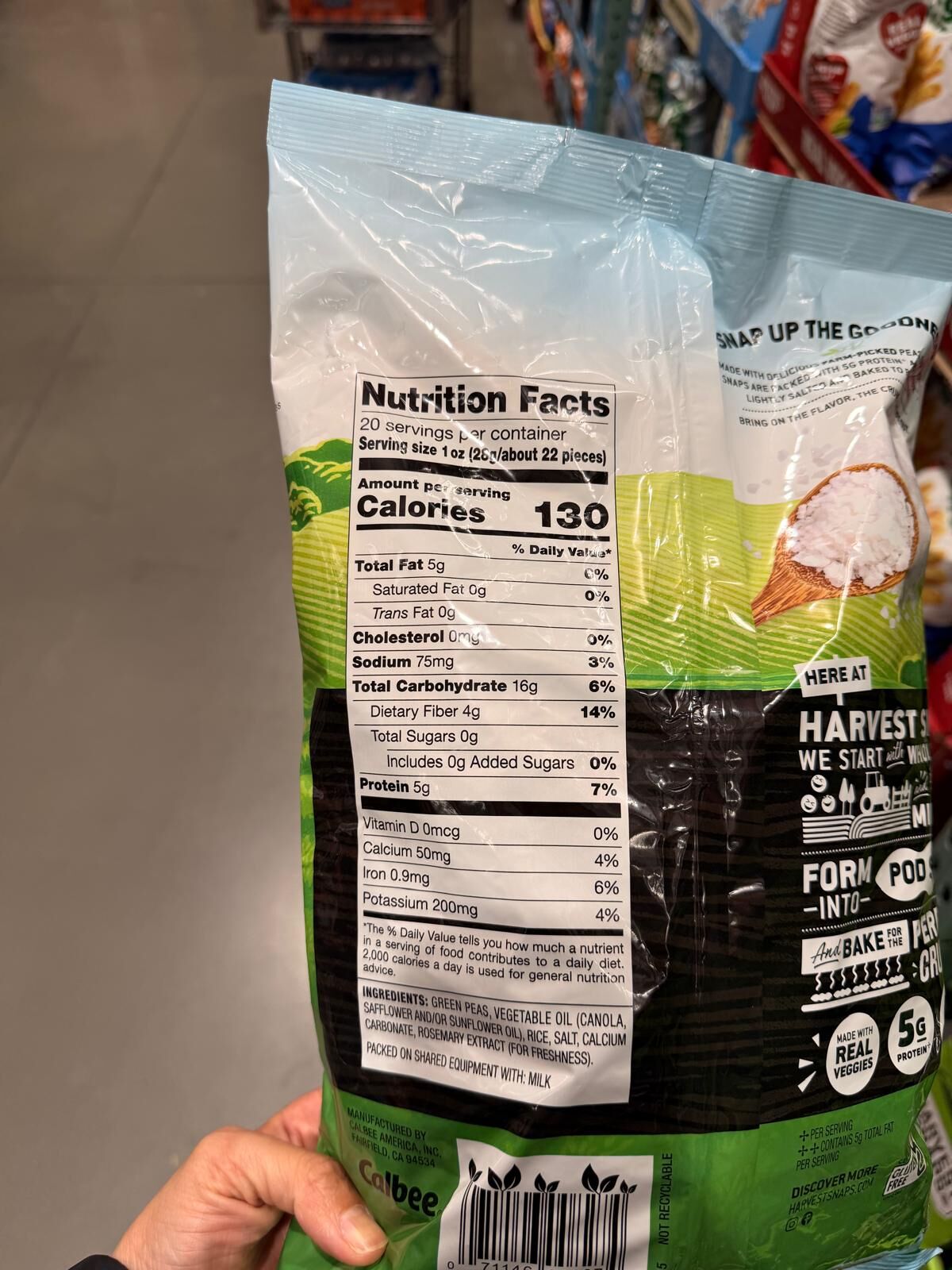 YN106 Calbee Harvest Snaps 輕鹽烤青豆脆條 20OZ EXP: 09.2026