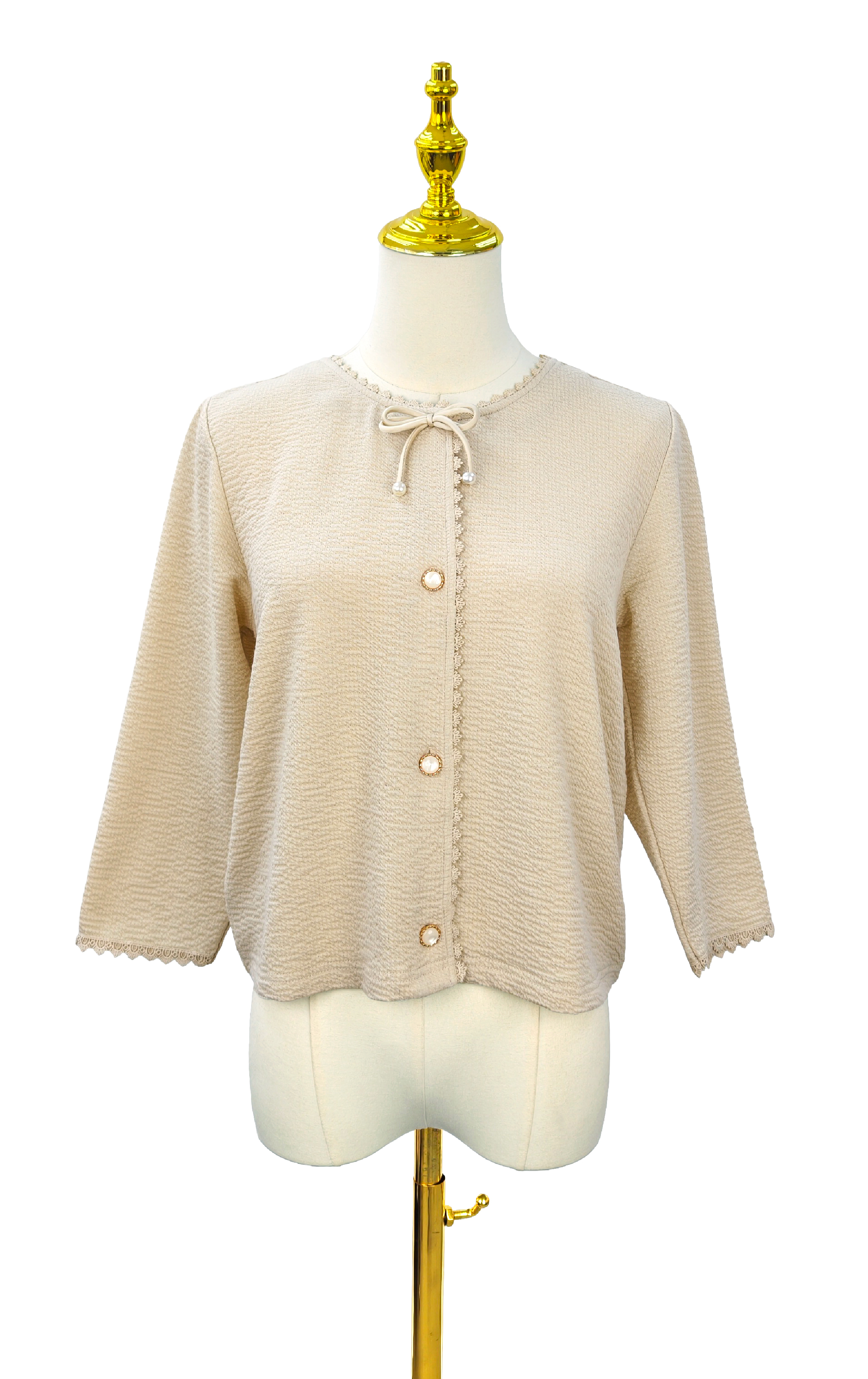 Button-up Knit Top With Lace-Trimmed CD0632