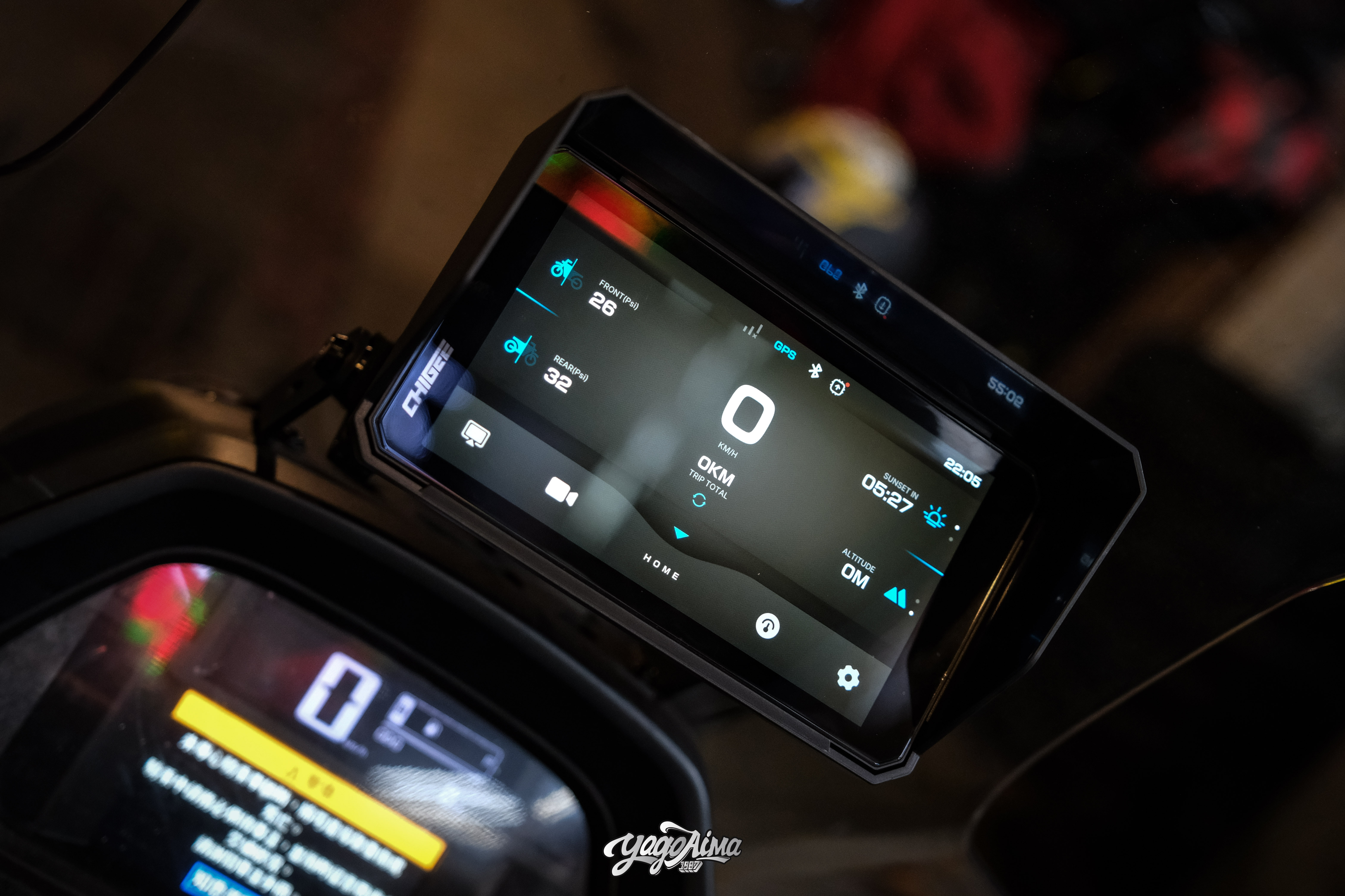 NMAX V3 CarPlay 前鏡頭隱藏安裝於大燈下方平台特寫