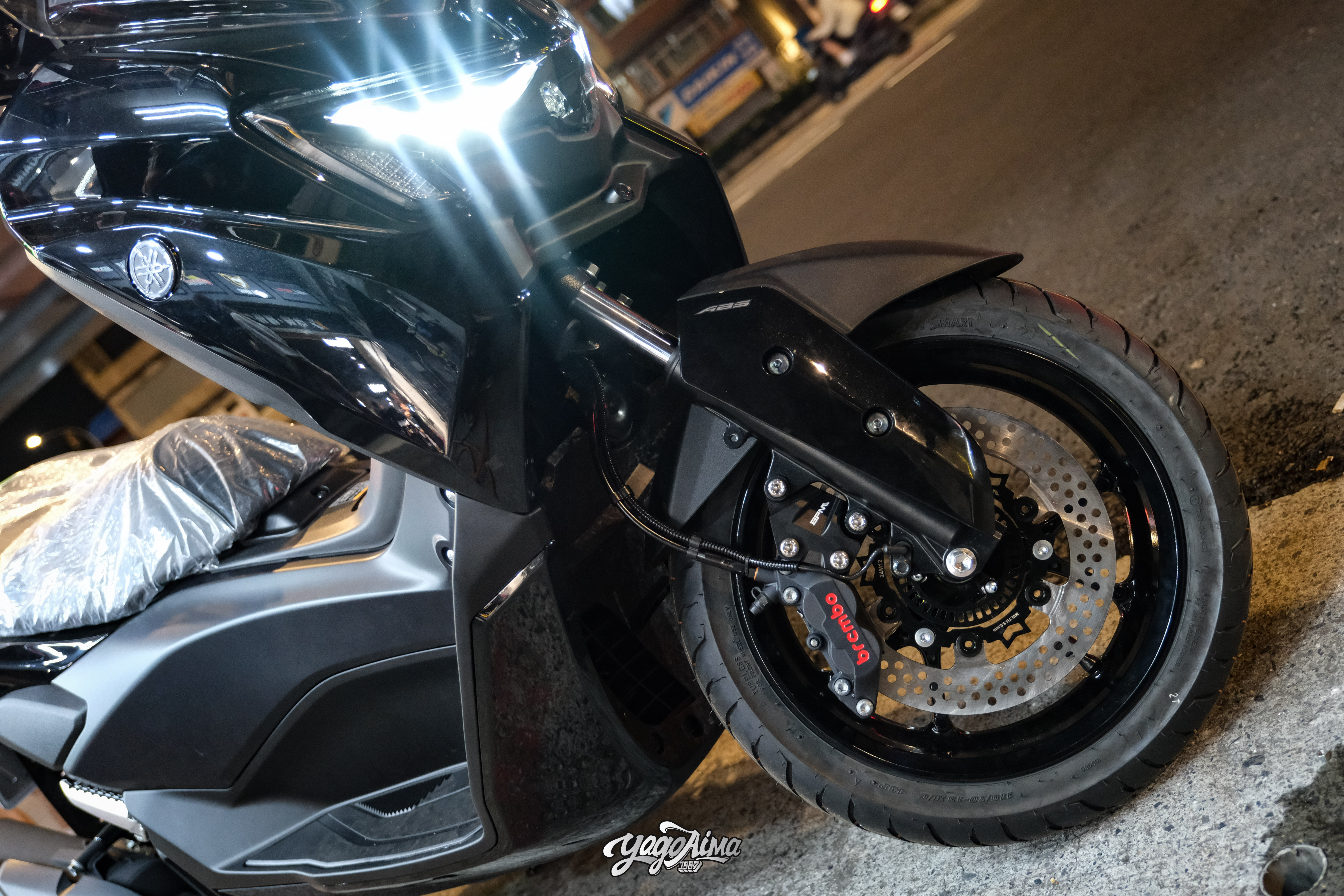 NMAX V3 前制動升級 BREMBO 對四卡鉗 BPM 浮動碟實裝照