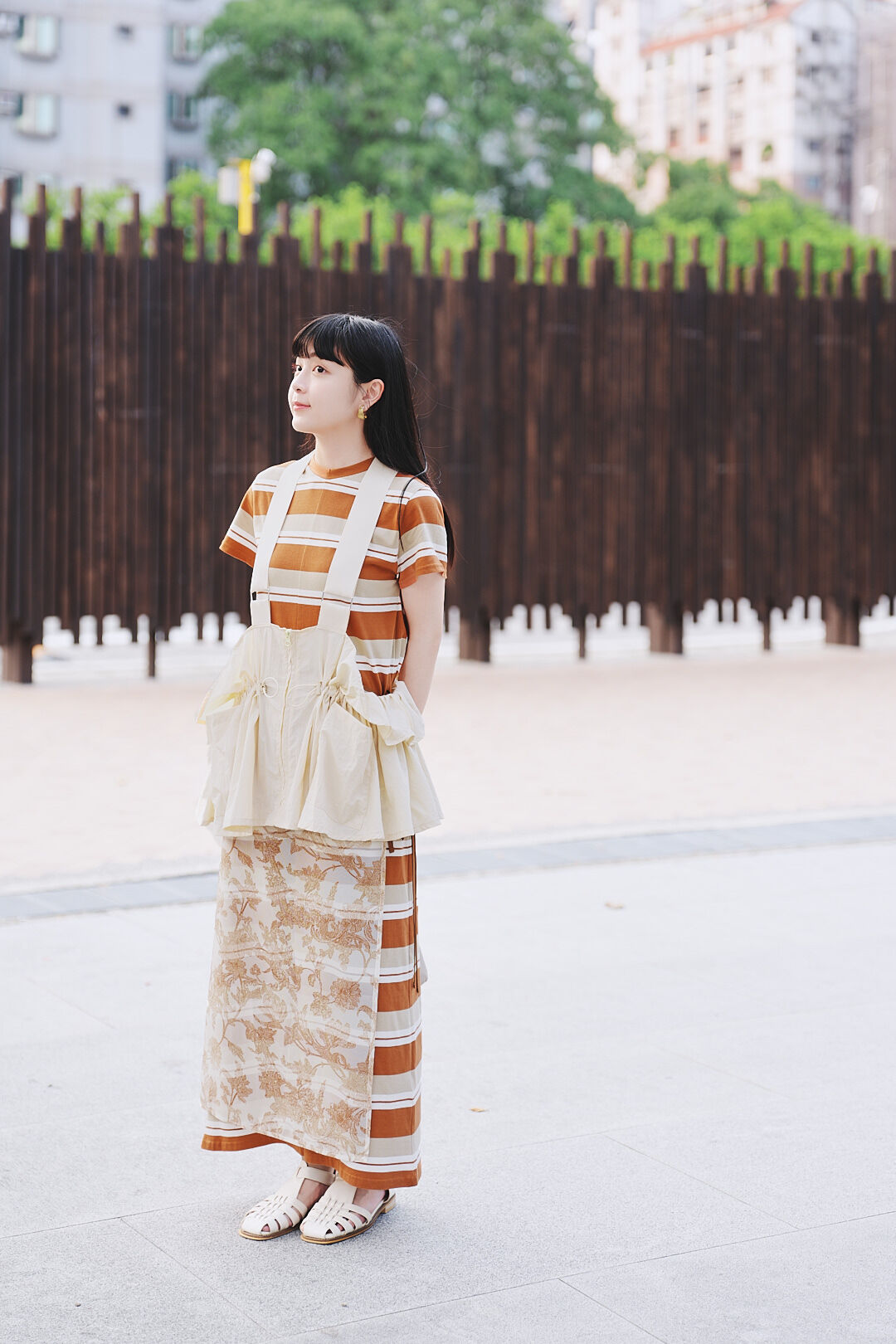 (預購)半步譜線！前開衩條紋連身裙 (兩色)