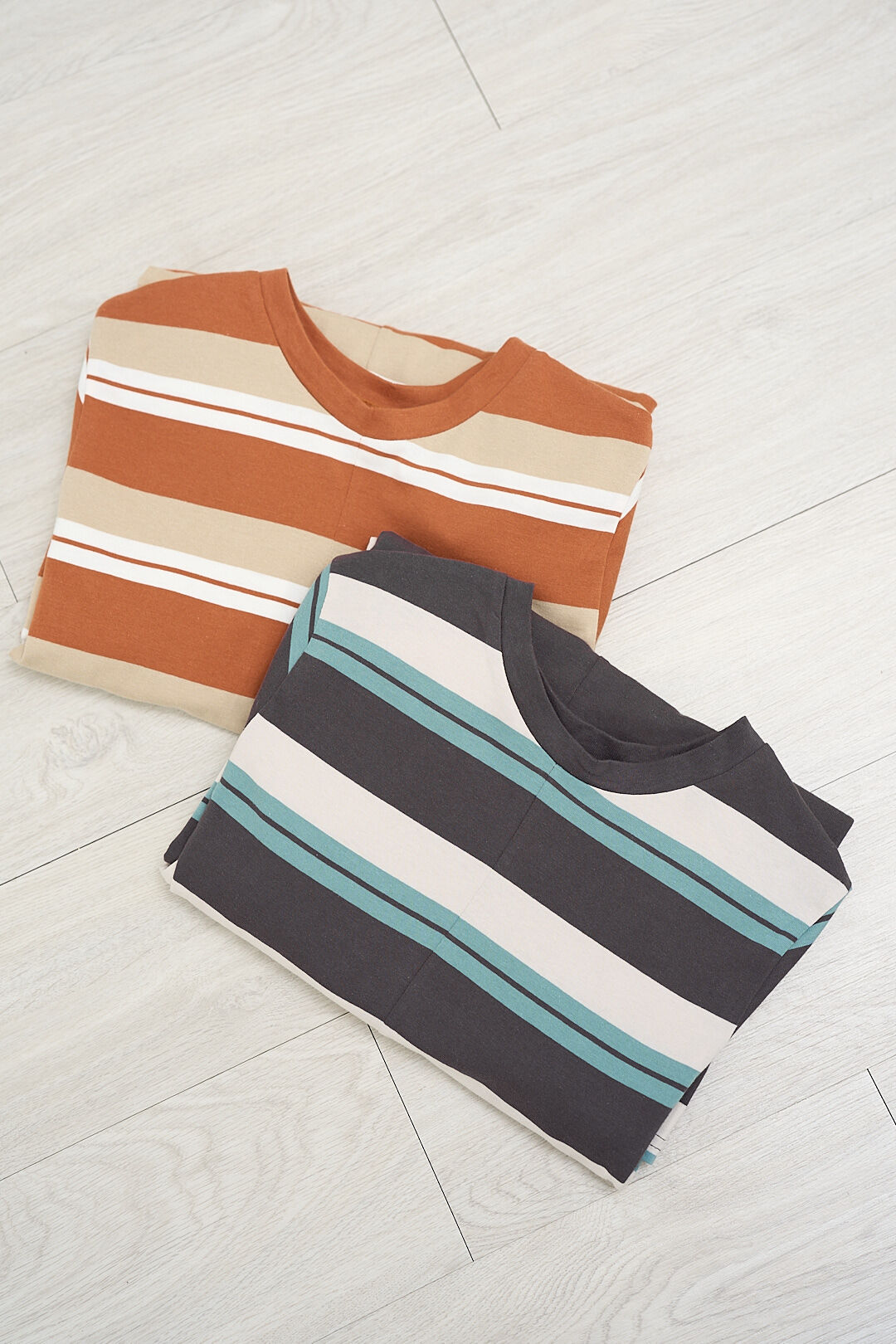 (預購)半步譜線！前開衩條紋連身裙 (兩色)