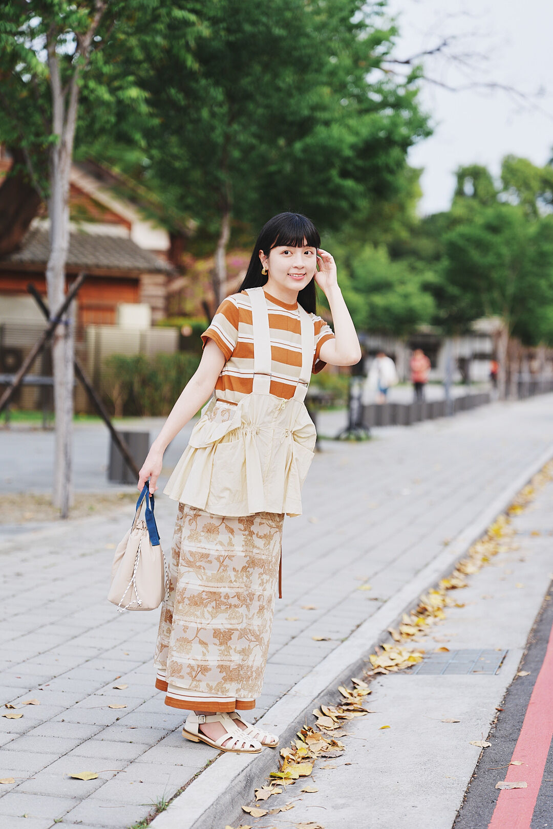 (預購)初夏脈動！植物印花網眼圍腰裙(三色)